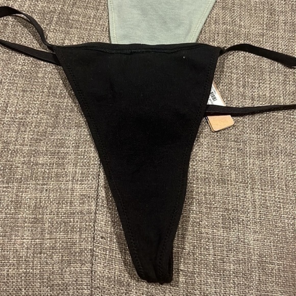 Skims Cotton Jersey T-String Thong - Picture 2 of 3